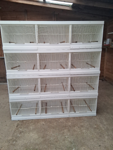 Plastic Breeding Cages