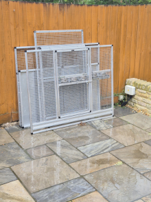 Indoor breeding cage